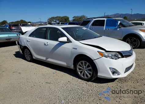 2012 Toyota Camry Hybrid z USA, uszkodzony, nr VIN 4T1BD1FKXCU031860